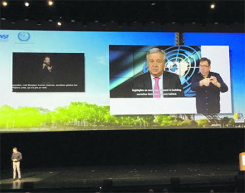 В Париже прошёл Международный конгресс Всемирной федерации глухих